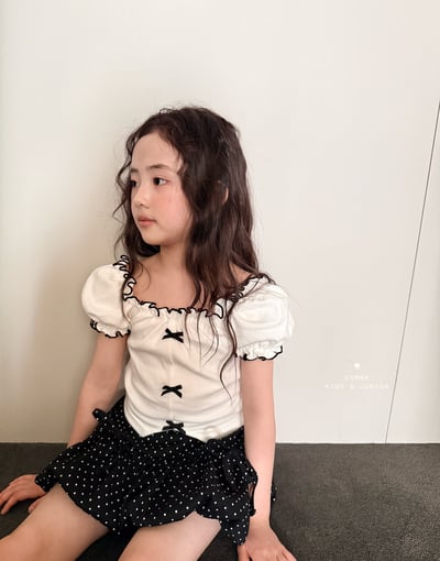 042153蝴蝶結上衣(兩色)1