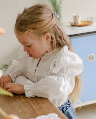 15507花邊造型上衣(兩色)9