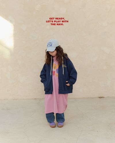 30019英文連帽外套(兩色)4