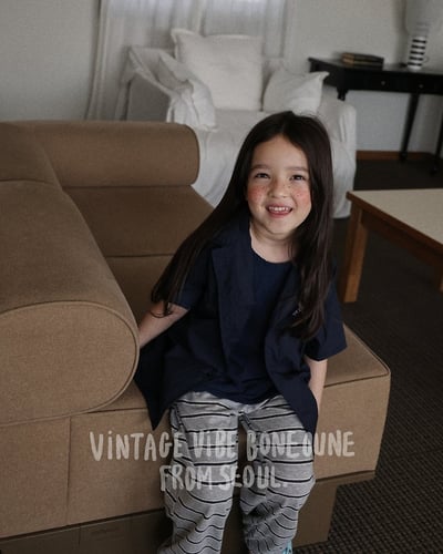 041752翻領英文上衣(兩色)10