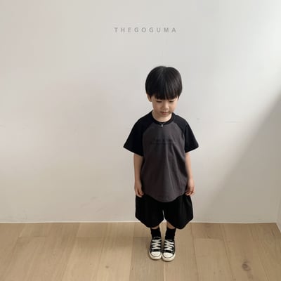 031907英文上衣(兩色)5