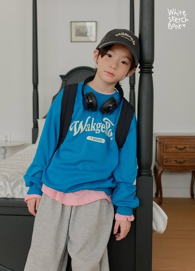 42920英文上衣(兩色)6