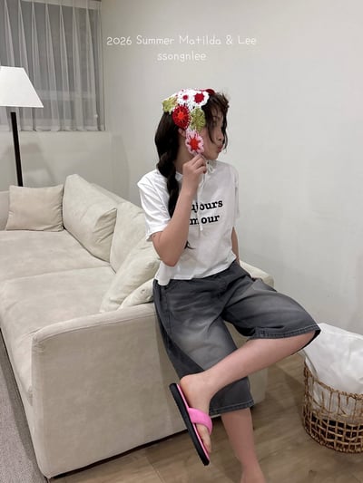 042859英文上衣(兩色)10