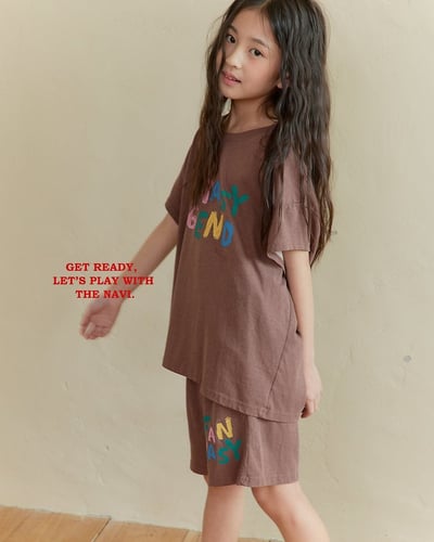 041534英文上衣(兩色)8