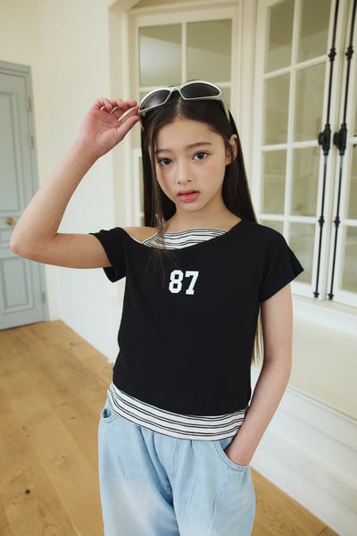 032406數字造型上衣(兩色)4