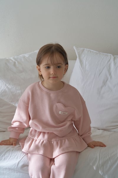 25411粉紅愛心口袋套裝5