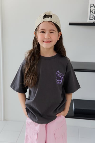 041039英文上衣(兩色)10