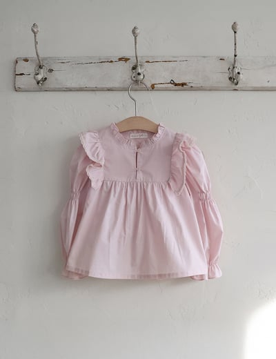 15507花邊造型上衣(兩色)3