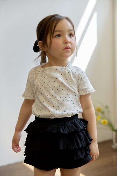 042206造型點點上衣(兩色)1