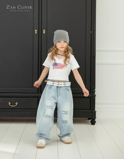 032514淺藍破破牛仔褲12