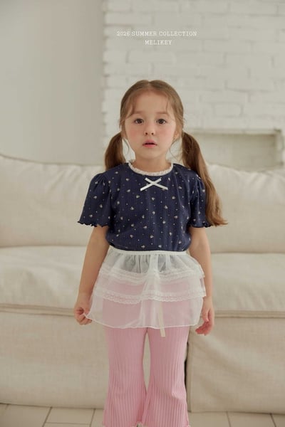 040131花邊領花上衣(兩色)10