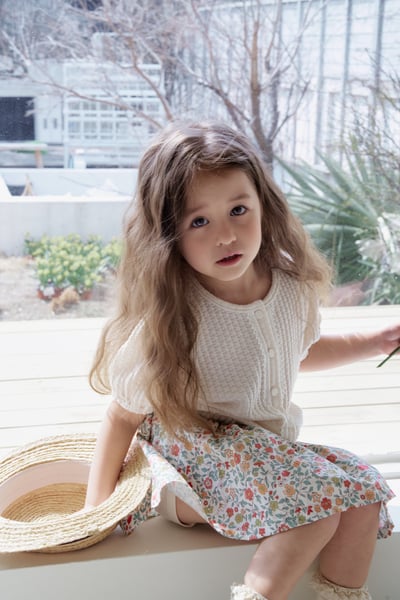 032714優雅花邊上衣(兩色)6