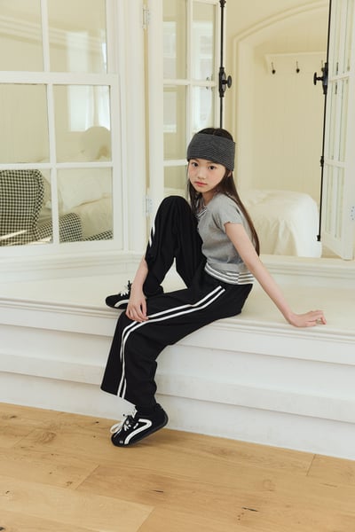 032436側邊線條褲A6