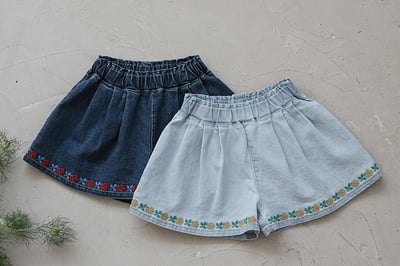 032324小花牛仔短褲(兩色)3