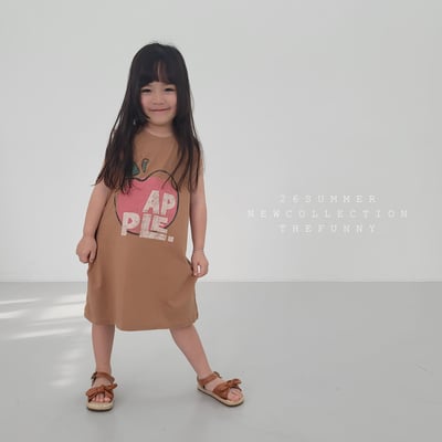 042433蘋果背心裙(兩色)9
