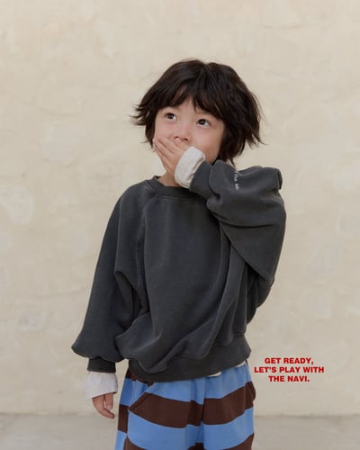 30002英文袖口上衣(兩色)3