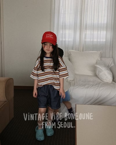 041738線條黑藍牛仔短褲9