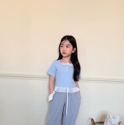 042143花邊上衣(兩色)1