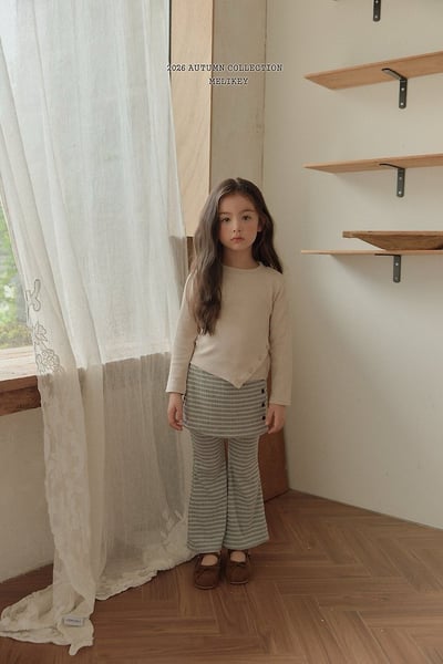 MELIKEY42上衣(兩色)6
