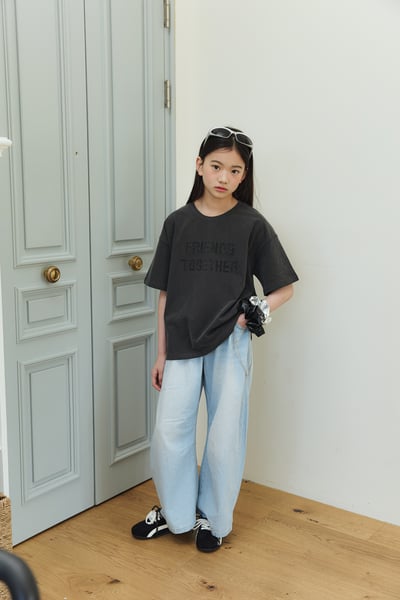 032408淺藍造型牛仔褲6