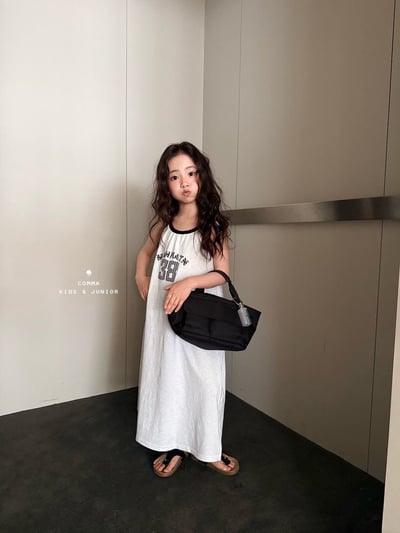 052711背心連身裙A2
