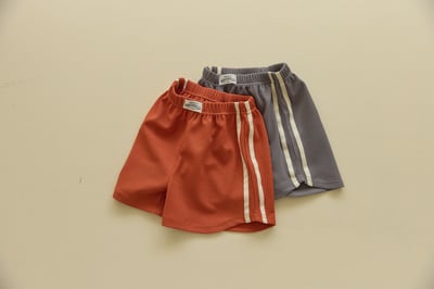 042370線條短褲(兩色)2