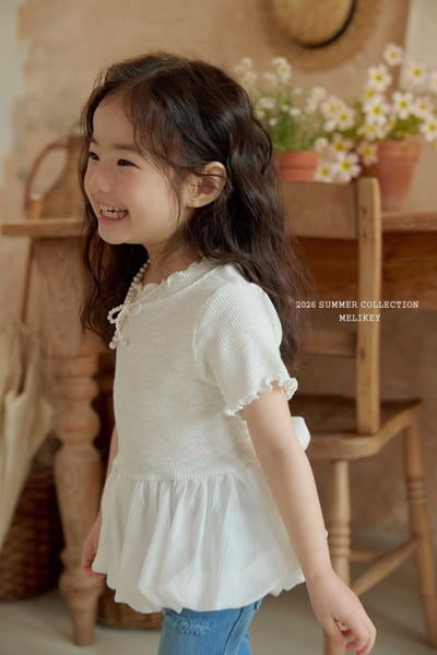 040109造型綁帶上衣(兩色)8