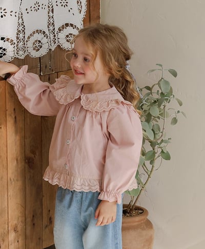 15502翻領雕花上衣(兩色)12