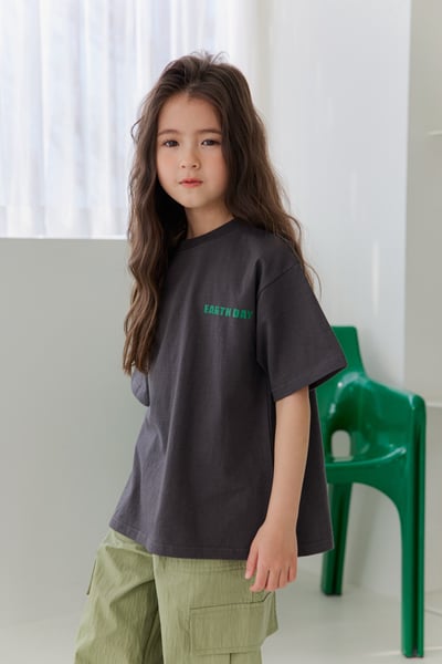 041041背後圖樣上衣(兩色)1