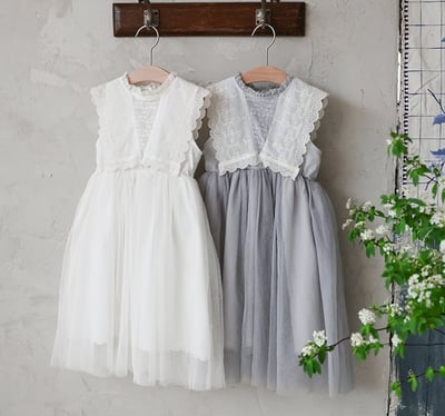 032329造型花邊連身裙(兩色)3