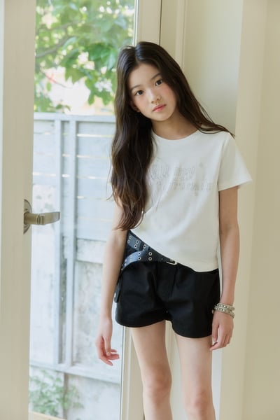 052404英文上衣(兩色)5