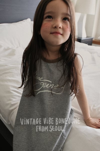 041743英文背心裙(兩色)4