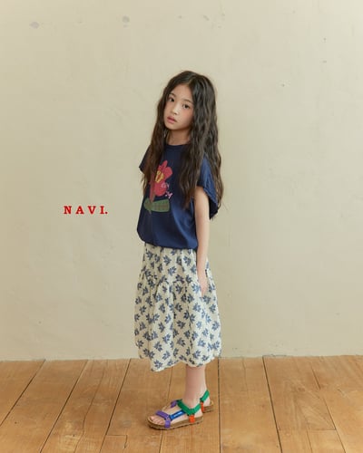 041513花朵上衣(兩色)11