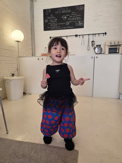 032624浪漫細肩背心(兩色)2