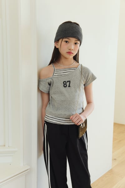 032406數字造型上衣(兩色)7