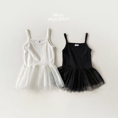 42903黑白細肩芭蕾上衣(兩色)1