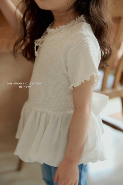 040109造型綁帶上衣(兩色)6