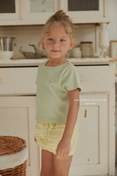 040136背後造型上衣(兩色)12