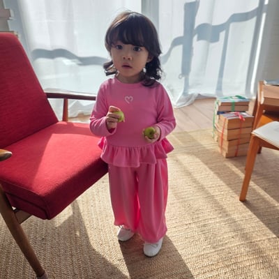 11212花邊造型套裝(兩色)6