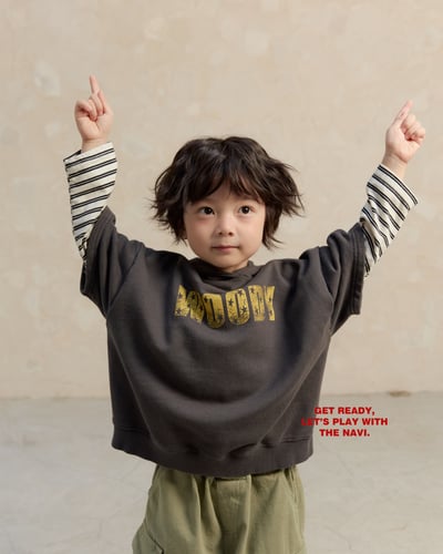 30016英文連帽上衣(兩色)3