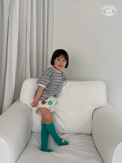 041653條紋上衣(兩色)3