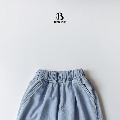 051224淺藍牛仔褲4
