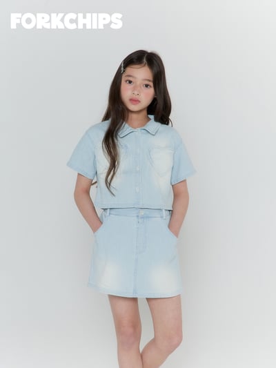 042034翻領愛心短上衣(兩色)1