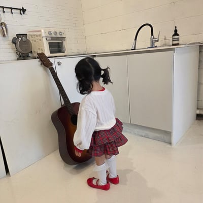 11221泡泡袖外套(兩色)11