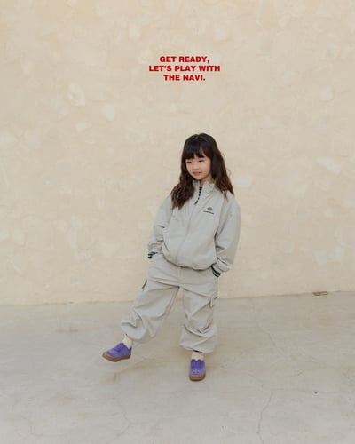 30025立領英文外套(兩色)5