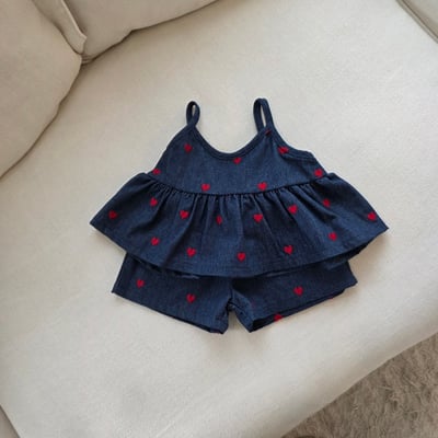 11204愛心牛仔套裝1