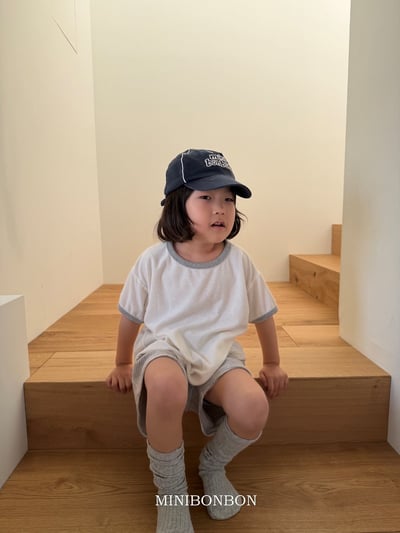 042915滾邊上衣(兩色)17