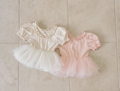 032707花邊造型上衣(兩色)2