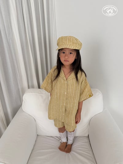 041613翻領直紋上衣(兩色)12