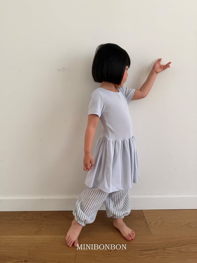 042913簡約連身裙(兩色)5